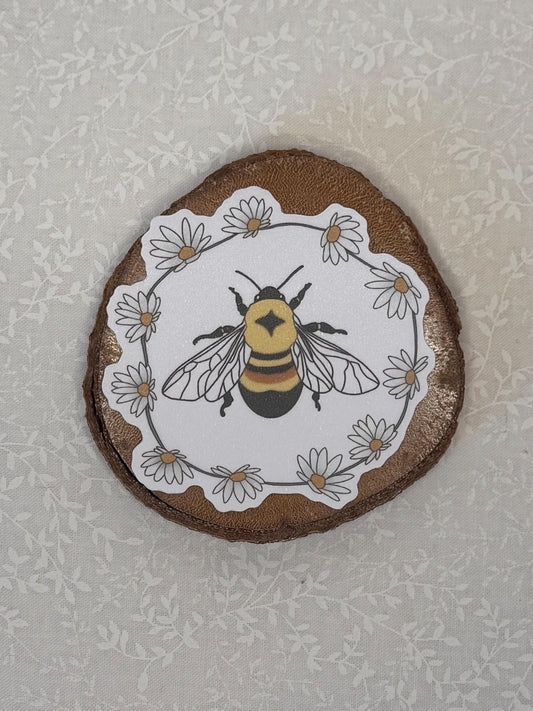 Rusty patched bumble bee | Sticker