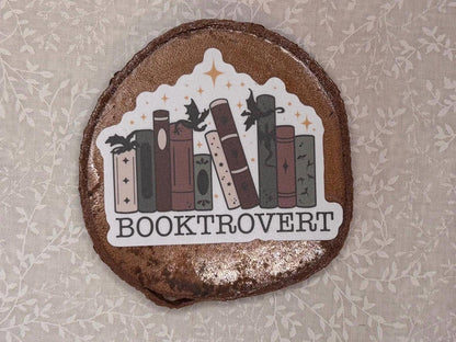 Booktrovert | Sticker